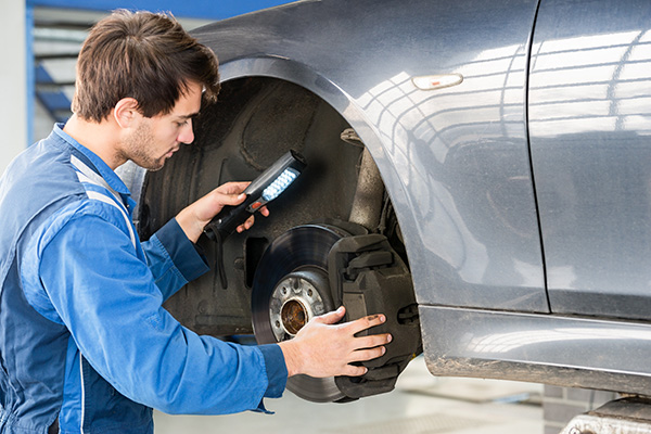 6 Tips for Car Brake Repair and Maintenance | Valley Automotive